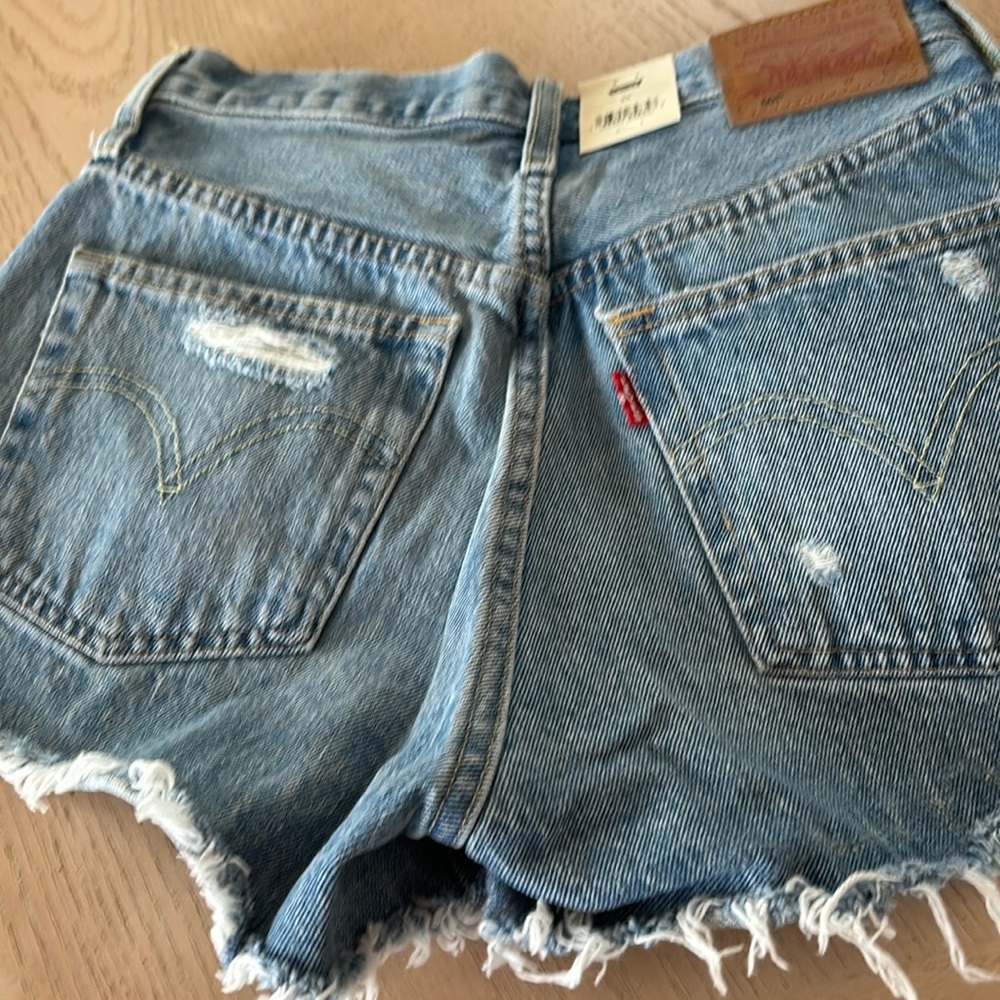 Levi’s 501 premium jeans shorts .size 25 Brand new, all tags